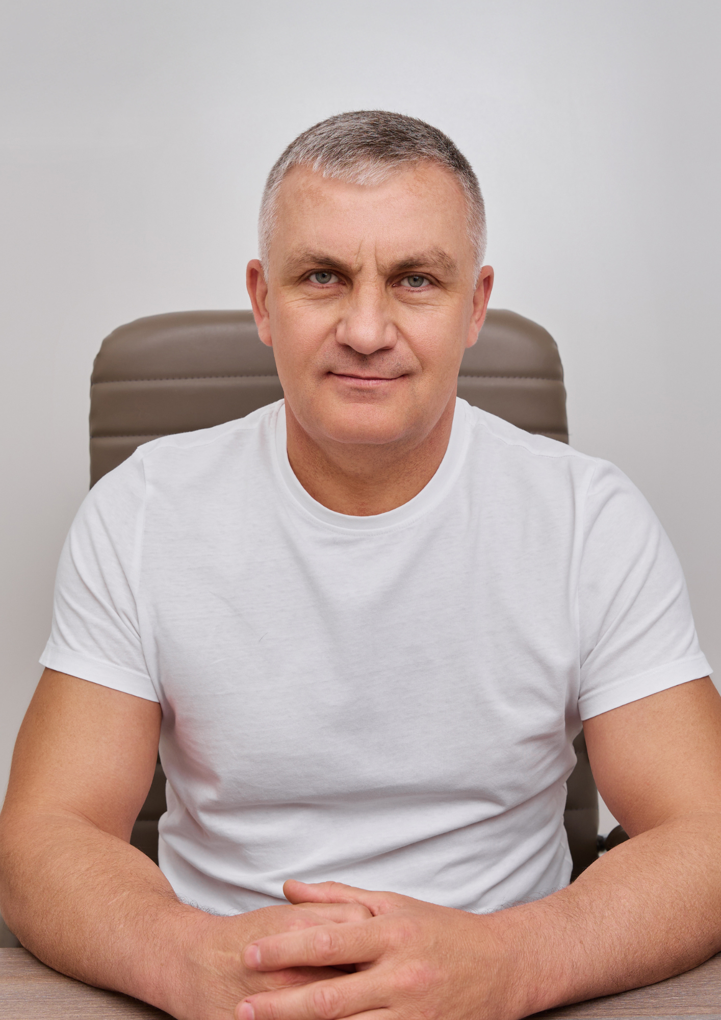 Сафанков Валерій Іванович — Кандидат медичних наук, лікар дерматолог-онколог